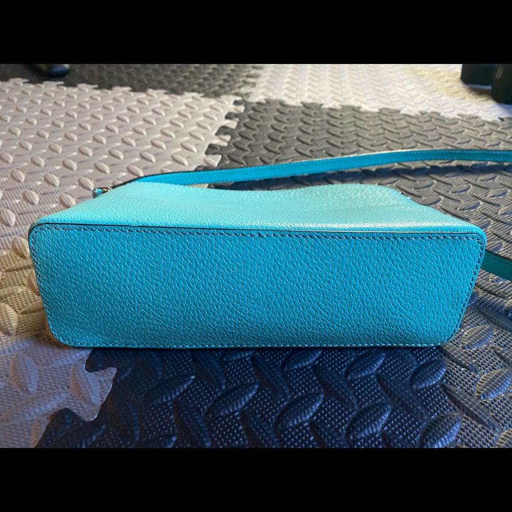 Kate Spade Purse - Picture 3 of 5